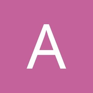 Meet your Posher, Avery